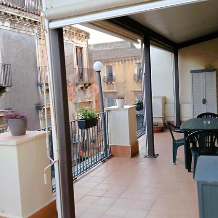 La Terrazza Ursino Apartman Catania-Fontanarossai nemzetközi repülőtér Kültér fotó