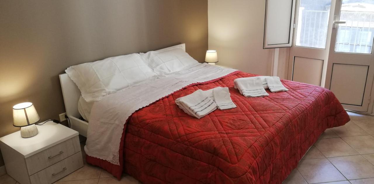 La Terrazza Ursino Apartman Catania-Fontanarossai nemzetközi repülőtér Kültér fotó